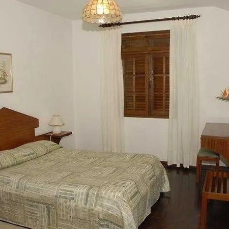 Hotel Oliveira 3*